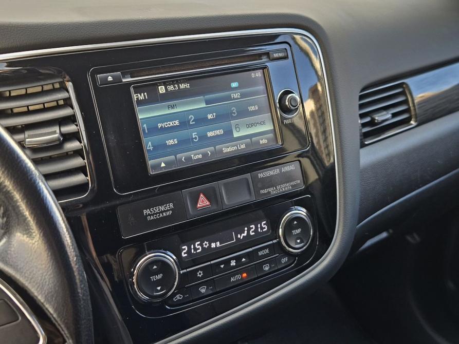 Mitsubishi Outlander III Рестайлинг Санкт-Петербург  - изображение 21