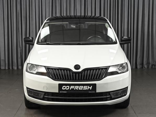 Skoda Rapid I с пробегом 2016 года, цена 1 239 000 рублей, 183372 км, лифтбек, Автокод Объявления