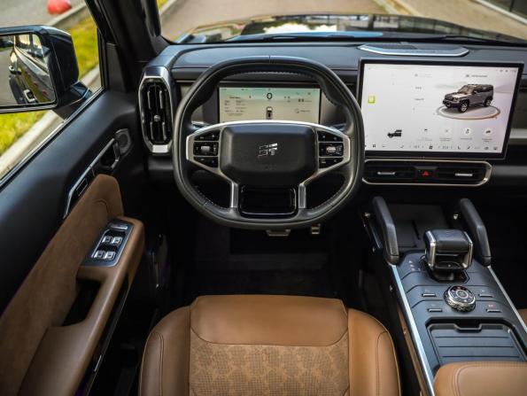 JETOUR T2 с пробегом 2024 года, цена 3 023 910 рублей, 54000 км, внедорожник, Автокод Объявления