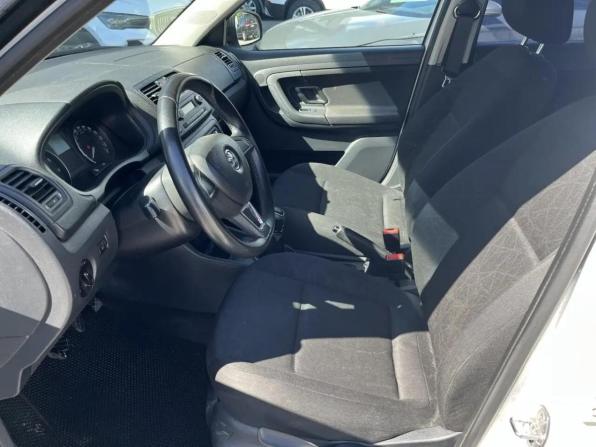 Skoda Fabia II Рестайлинг с пробегом 2013 года, цена 410 000 рублей, 294000 км, хэтчбек, Автокод Объявления