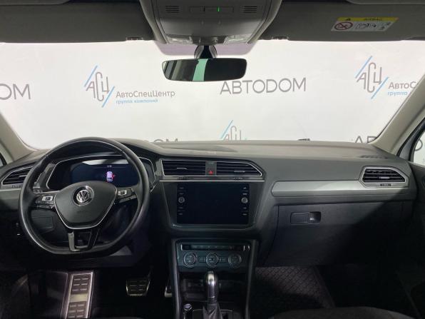 Volkswagen Tiguan II с пробегом 2018 года, цена 3 157 000 рублей, 27500 км, внедорожник, Автокод Объявления