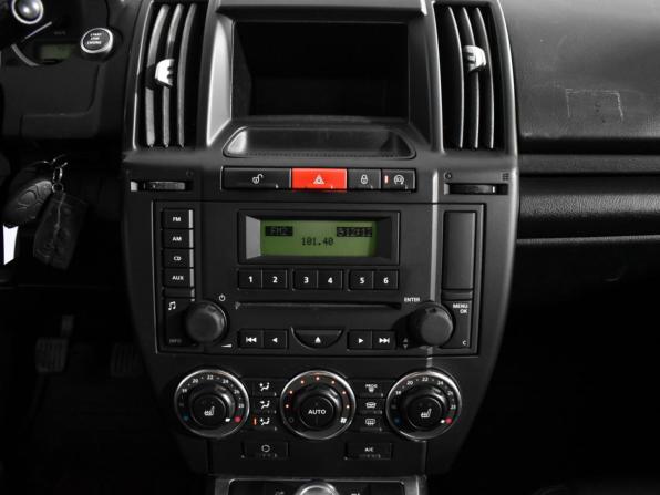 Land Rover Freelander II Рестайлинг с пробегом 2010 года, цена 640 000 рублей, 431428 км, внедорожник, Автокод Объявления