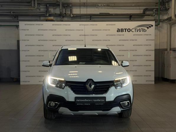 Renault Logan II Рестайлинг с пробегом 2020 года, цена 749 000 рублей, 140000 км, седан, Автокод Объявления