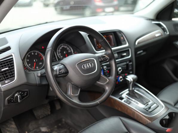 Audi Q5 I (8R) Рестайлинг с пробегом 2014 года, цена 2 099 000 рублей, 137156 км, внедорожник, Автокод Объявления