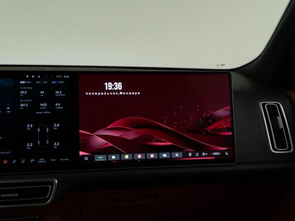 Li Auto (Lixiang) L9 I с пробегом 2023 года, цена 6 149 046 рублей, 26911 км, внедорожник, Автокод Объявления