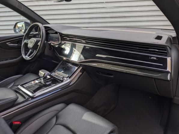 Audi Q8 I (4M) с пробегом 2018 года, цена 4 990 000 рублей, 132010 км, внедорожник, Автокод Объявления