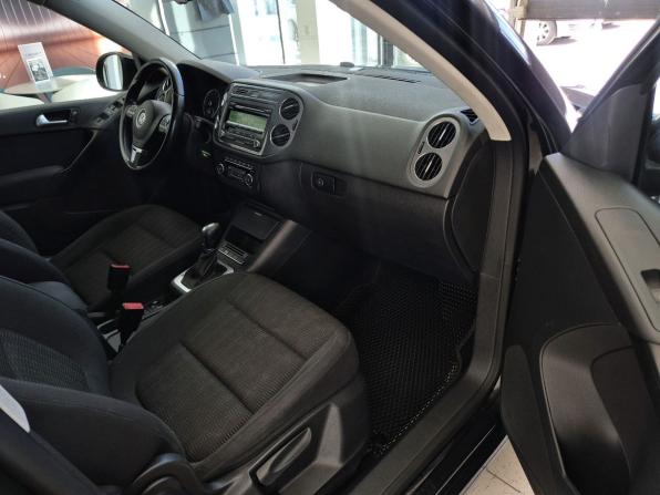 Volkswagen Tiguan I Рестайлинг с пробегом 2014 года, цена 1 049 000 рублей, 250916 км, внедорожник, Автокод Объявления