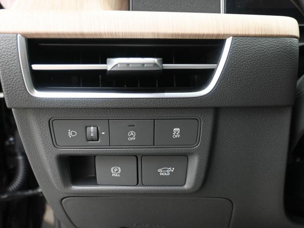 Hyundai Sonata VIII (DN8) Рестайлинг с пробегом 2025 года, цена 4 529 900 рублей, 1739 км, седан, Автокод Объявления