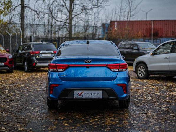 Kia Rio IV Рестайлинг с пробегом 2020 года, цена 1 305 000 рублей, 125717 км, седан, Автокод Объявления
