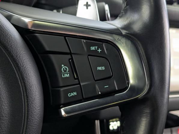 Jaguar XF II с пробегом 2016 года, цена 2 482 500 рублей, 84091 км, седан, Автокод Объявления