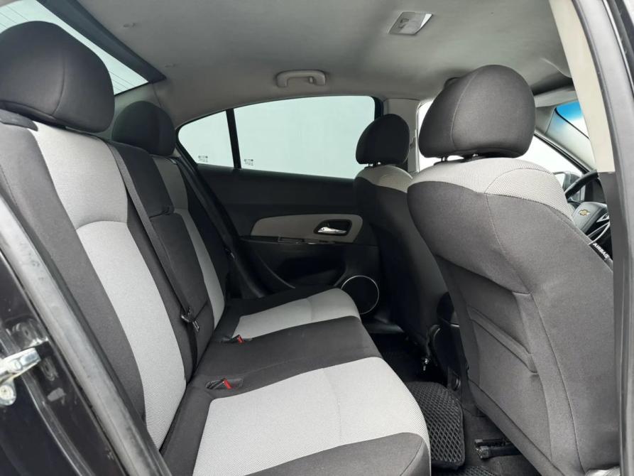 Chevrolet Cruze I Рестайлинг Москва  - изображение 11