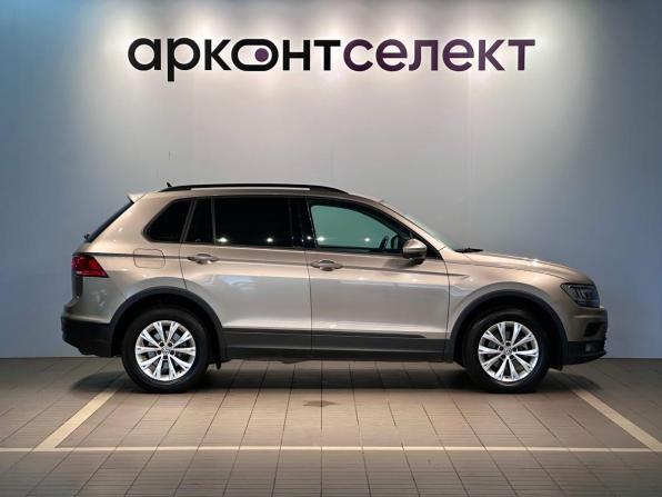 Volkswagen Tiguan II с пробегом 2020 года, цена 2 200 000 рублей, 124281 км, внедорожник, Автокод Объявления