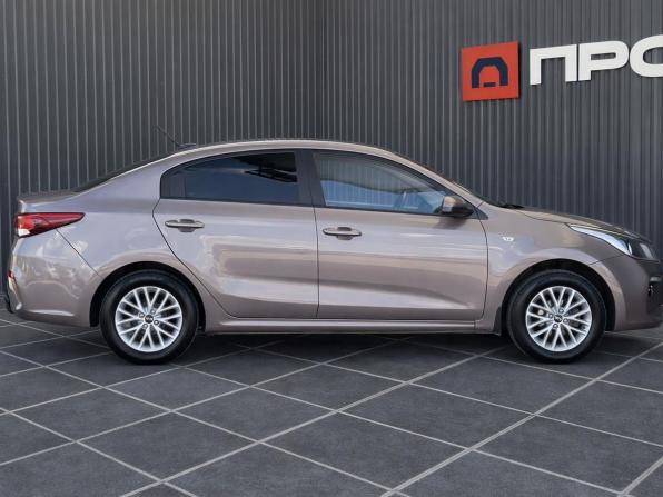 Kia Rio IV с пробегом 2019 года, цена 1 297 000 рублей, 99275 км, седан, Автокод Объявления