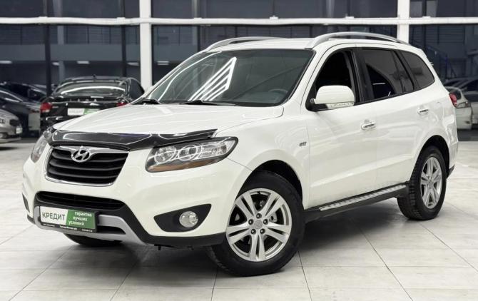 Hyundai Santa Fe II Рестайлинг с пробегом 2011 года, цена 1 099 000 рублей, 303238 км, внедорожник, Автокод Объявления