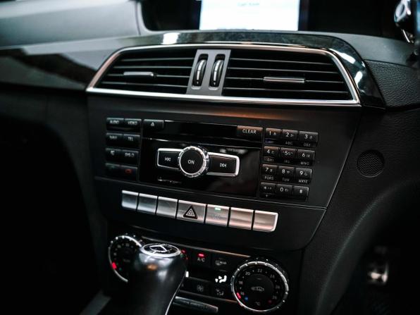 Mercedes-Benz C-Класс III (W204) Рестайлинг с пробегом 2012 года, цена 1 350 000 рублей, 114913 км, седан, Автокод Объявления