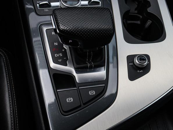 Audi Q7 II (4M) с пробегом 2017 года, цена 4 490 000 рублей, 140105 км, внедорожник, Автокод Объявления