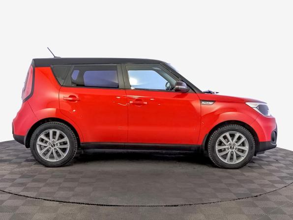 Kia Soul II Рестайлинг с пробегом 2017 года, цена 1 335 000 рублей, 149690 км, хэтчбек, Автокод Объявления
