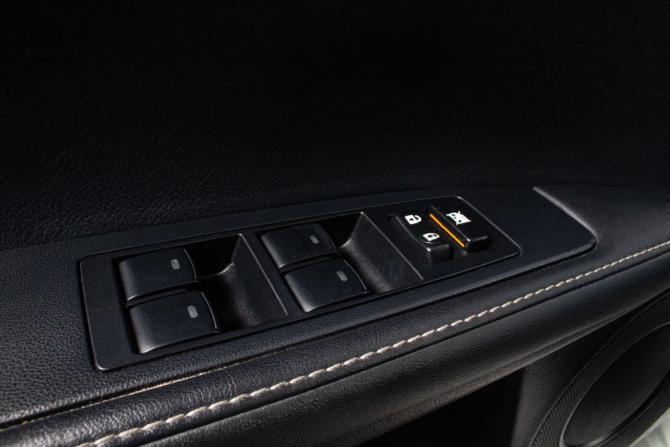 Lexus ES VI с пробегом 2013 года, цена 1 749 000 рублей, 250000 км, седан, Автокод Объявления