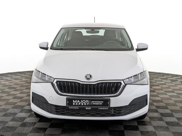 Skoda Rapid II с пробегом 2021 года, цена 1 360 000 рублей, 118485 км, лифтбек, Автокод Объявления
