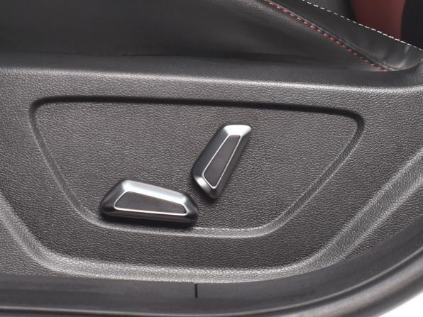 Geely Coolray I Рестайлинг с пробегом 2024 года, цена 2 149 999 рублей, 60877 км, внедорожник, Автокод Объявления