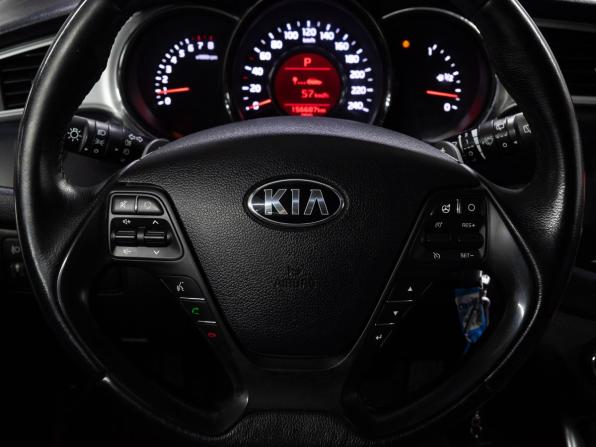 Kia Ceed II Рестайлинг с пробегом 2017 года, цена 1 350 000 рублей, 156687 км, универсал, Автокод Объявления