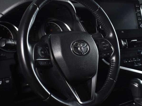 Toyota Camry VIII (XV70) Рестайлинг с пробегом 2021 года, цена 2 799 995 рублей, 100281 км, седан, Автокод Объявления