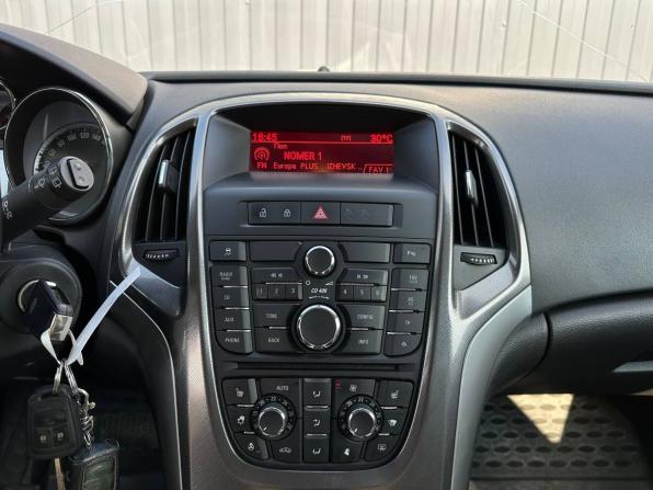 Opel Astra J с пробегом 2011 года, цена 649 000 рублей, 185000 км, хэтчбек, Автокод Объявления