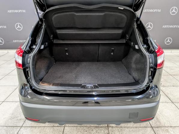 Nissan Qashqai II с пробегом 2017 года, цена 1 760 000 рублей, 59300 км, внедорожник, Автокод Объявления