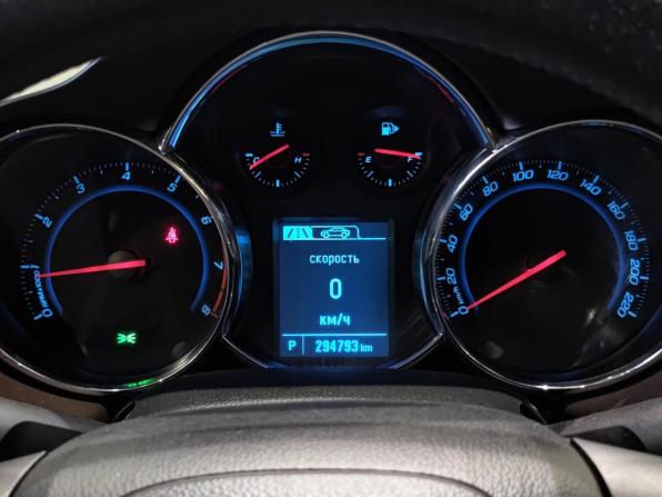 Chevrolet Cruze I Рестайлинг с пробегом 2014 года, цена 694 000 рублей, 294793 км, хэтчбек, Автокод Объявления