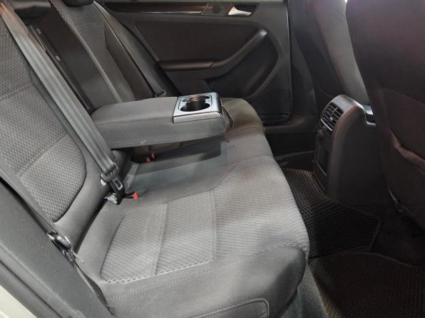 Volkswagen Jetta VI с пробегом 2012 года, цена 899 000 рублей, 186000 км, седан, Автокод Объявления