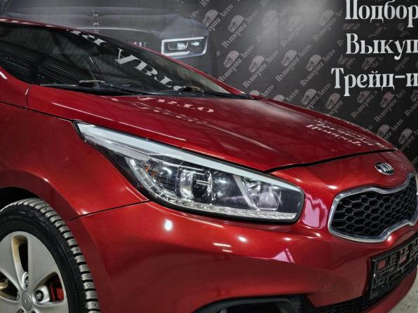 Kia Ceed II с пробегом 2013 года, цена 1 040 000 рублей, 179000 км, хэтчбек, Автокод Объявления