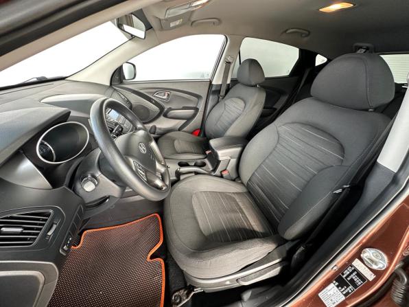 Hyundai ix35 I Рестайлинг с пробегом 2014 года, цена 1 400 000 рублей, 141059 км, внедорожник, Автокод Объявления