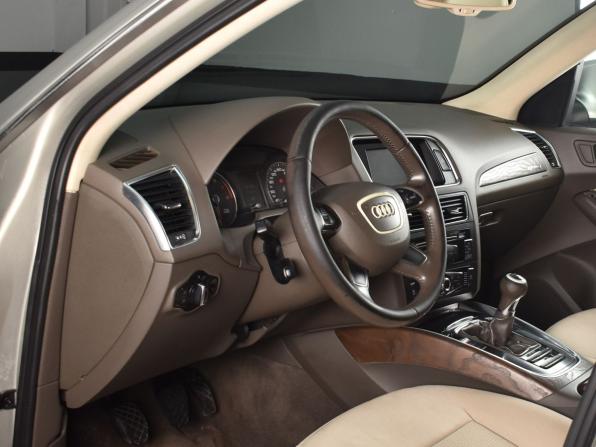 Audi Q5 I (8R) Рестайлинг с пробегом 2013 года, цена 1 549 999 рублей, 271834 км, внедорожник, Автокод Объявления