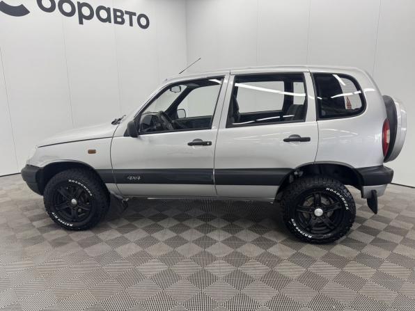 Chevrolet Niva I с пробегом 2004 года, цена 420 000 рублей, 111474 км, внедорожник, Автокод Объявления