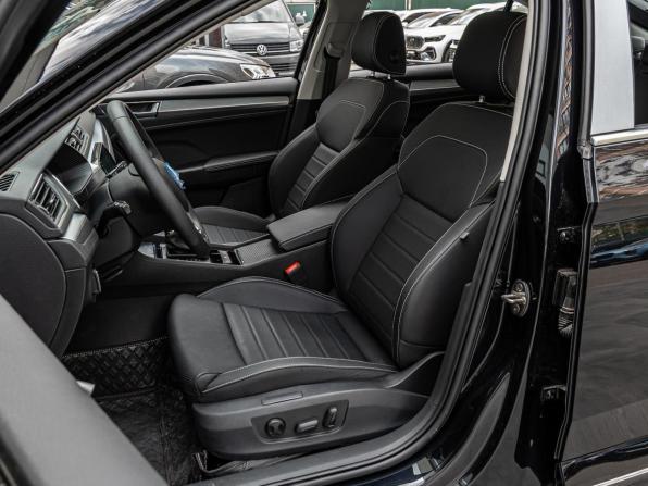 Skoda Superb III Рестайлинг с пробегом 2025 года, цена 3 200 000 рублей, 33 км, лифтбек, Автокод Объявления