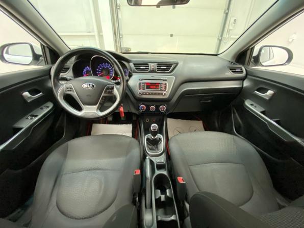 Kia Rio III Рестайлинг с пробегом 2015 года, цена 839 000 рублей, 225949 км, седан, Автокод Объявления