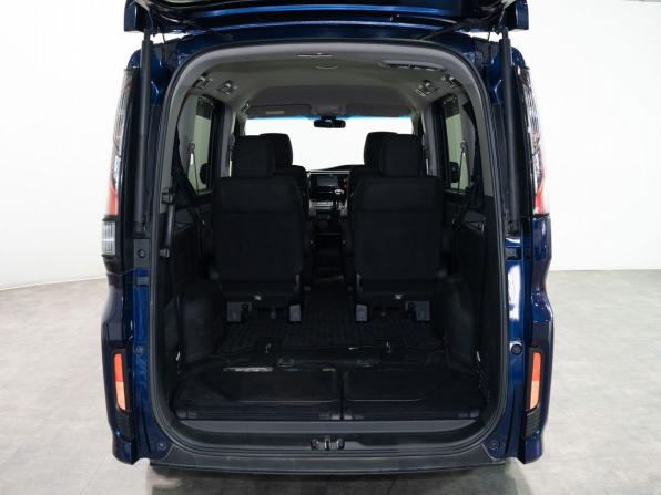 Honda Stepwgn V Рестайлинг с пробегом 2019 года, цена 2 010 000 рублей, 121400 км, минивэн, Автокод Объявления