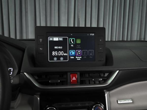 Toyota Veloz с пробегом 2023 года, цена 2 779 000 рублей, 25083 км, минивэн, Автокод Объявления