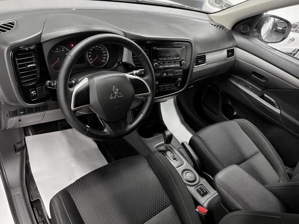 Mitsubishi Outlander III Рестайлинг 2 с пробегом 2016 года, цена 1 580 000 рублей, 140255 км, внедорожник, Автокод Объявления