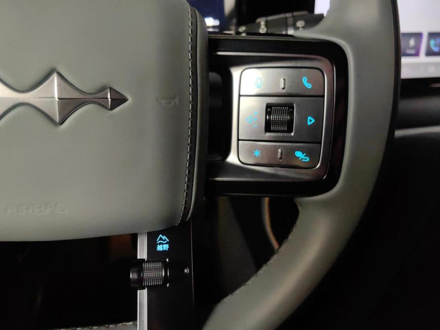 BYD FangChengBao Leopard 5 I Подольск  - изображение 22