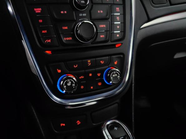 Opel Mokka I с пробегом 2013 года, цена 1 139 000 рублей, 113395 км, внедорожник, Автокод Объявления