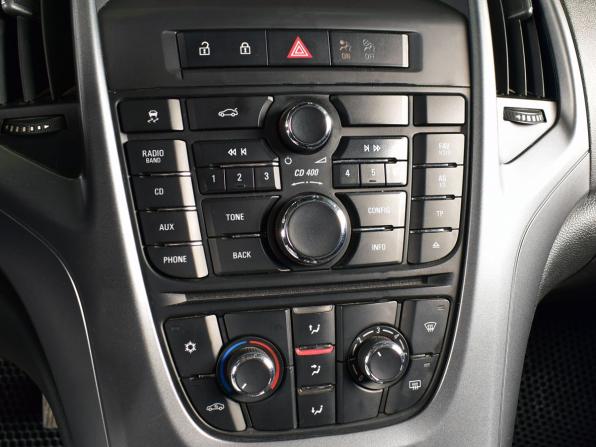 Opel Astra J Рестайлинг с пробегом 2013 года, цена 745 997 рублей, 158461 км, седан, Автокод Объявления