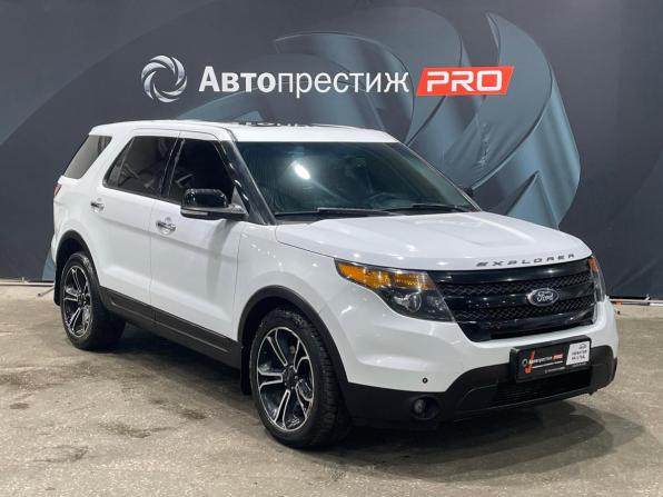 Ford Explorer V с пробегом 2015 года, цена 2 019 000 рублей, 233330 км, внедорожник, Автокод Объявления