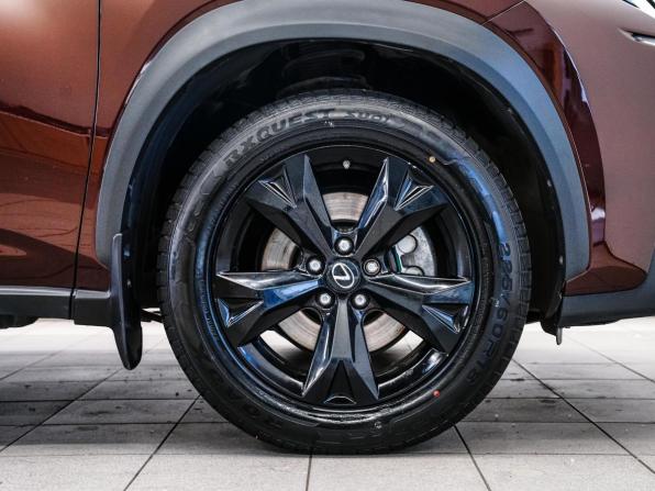 Lexus NX I с пробегом 2017 года, цена 3 300 000 рублей, 84007 км, внедорожник, Автокод Объявления