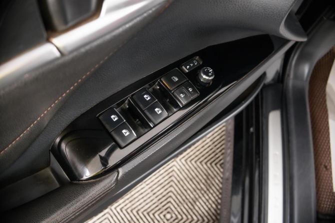 Toyota Camry VIII (XV70) с пробегом 2020 года, цена 2 599 000 рублей, 226547 км, седан, Автокод Объявления