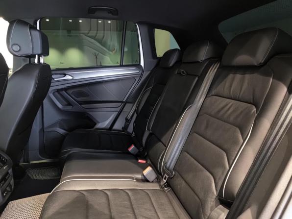 Volkswagen Tiguan II Рестайлинг с пробегом 2021 года, цена 3 999 000 рублей, 56090 км, внедорожник, Автокод Объявления