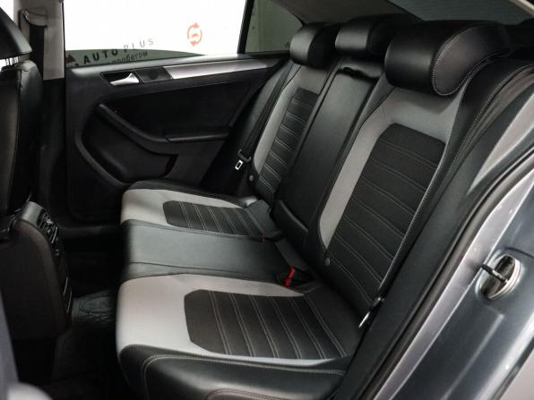 Volkswagen Jetta VI с пробегом 2012 года, цена 999 000 рублей, 192100 км, седан, Автокод Объявления