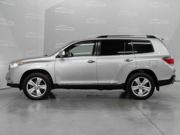 Toyota Highlander II (XU40) Рестайлинг с пробегом 2011 года, цена 1 999 000 рублей, 186179 км, внедорожник, Автокод Объявления
