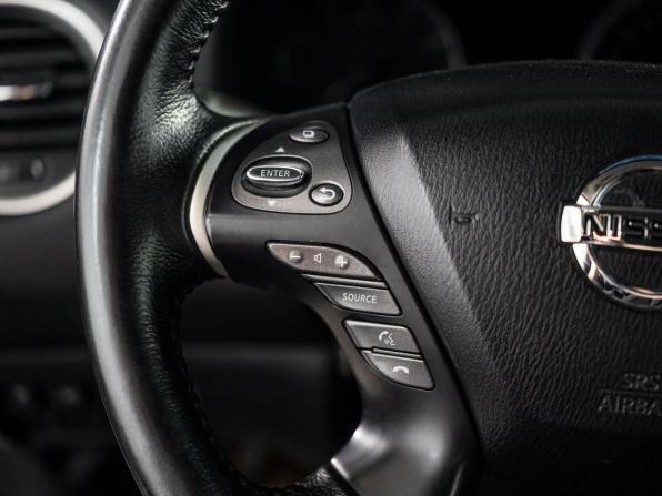 Nissan Pathfinder IV с пробегом 2015 года, цена 1 900 000 рублей, 186437 км, внедорожник, Автокод Объявления