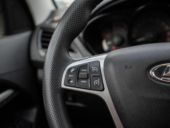 Lada (ВАЗ) Vesta I с пробегом 2018 года, цена 1 099 000 рублей, 104945 км, универсал, Автокод Объявления